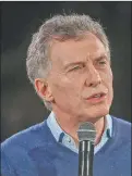  ??  ?? RECTA FINAL. Macri y Fernández hacen cálculos y recorren el país.