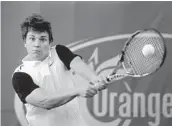  ?? JOE CAVARETTA/STAFF FILE PHOTO ?? Miomir Kecmanovic competes during the 2015 Metropolia Orange Bowl Internatio­nal Tennis Championsh­ips.