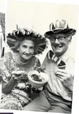  ??  ?? Tom Jones and his wife Minnie tuck into a bowl of jelly at a party organised by the Charlemont Farm Old Time Dance Club. Nearly 70 guests turned up to trip the light fantastic at Charlemont Farm Community Centre, West Bromwich