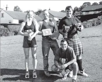  ?? 01_B34twe02 ?? Trophy winners Hazel Tod, Scott Clark, Colin Bryce and Chris Stanger.