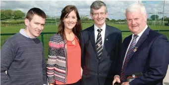  ??  ?? GAA President Aogán Ó Fearghaíl with Tom, Geraldine and Tommy Kilkcoyne.