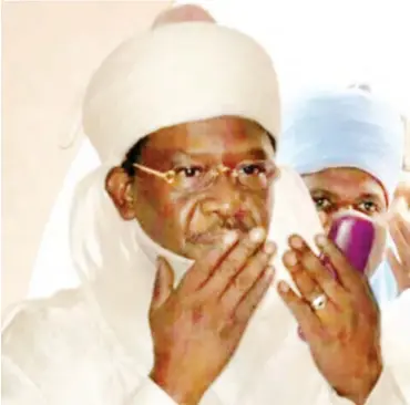  ??  ?? Emir of Katagum, Alhaji Farouq