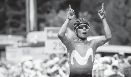  ?? Foto: Efe ?? Nairo Quintana celebra su victoria de etapa en la meta de Arosa.