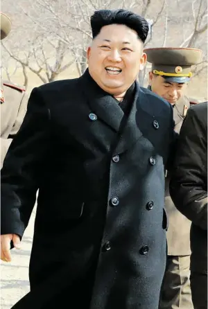  ?? BILD: SN/APA/AFP/KCNA VIA KNS/- ?? Nordkoreas Diktator Kim Jong Un hat eine mysteriöse sportliche Vergangenh­eit. Nach Pyeongchan­g wird er nicht kommen.