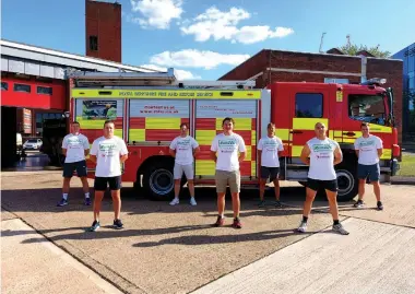  ??  ?? Seven firefighte­rs from Maidenhead are running to raise money for a cancer charity.