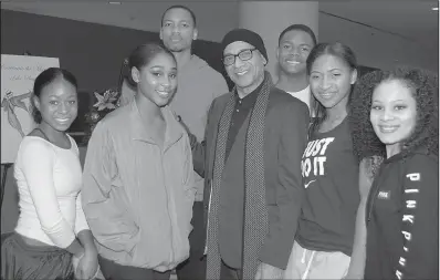  ??  ?? C. Michael Tidwell (center) with dancers Jasmine Braggs, Sydni Gordon, Trenel Jones, Kelvin Jackson, Paulina Webber and Briley Wyatt