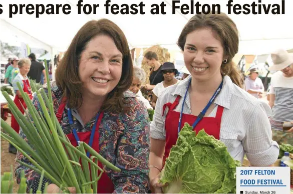  ?? PHOTO: KEVIN FARMER ?? FOOD FESTIVAL: Enjoying the Felton Food Festival last year are Katrina Meara (left) and Brigitte Meara who sold their produce.