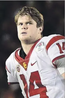  ?? Harry How Getty Images ?? SAM DARNOLD went 20-4 as USC’s starter the last two years, but he had a ton of turnovers and won’t throw at the combine.