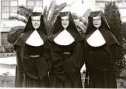  ?? Presentati­on Archives 1944 ?? The O’Connor sisters of San Francisco in 1944: Euphemia (left), Kieran and Michaeline.