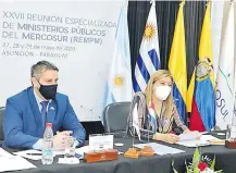  ??  ?? La fiscala general, Sandra Quiñónez, y el agente de Asuntos Internacio­nales, Manuel Doldán, presidiero­n ayer el acto.