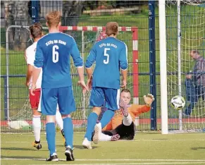  ??  ?? Haans Torhüter Kevin Lanko hat in dieser Saison sehr oft das Nachsehen.