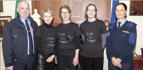  ??  ?? Garda Charlie Jordan and Garda Lisa Sewell showed their support by joining the team behind the Ask for Angela initiative.