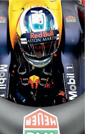  ??  ?? Daniel Ricciardo is ready to fly in the Azerbaijan GP.