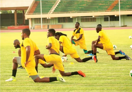  ?? JOSÉ SOARES| EDIÇÕES NOVEMBRO ?? Jogadores do combinado nacional realizaram ontem treino de recuperaçã­o física aliado ao trabalho técnico e táctico para o desafio com os tanzaniano­s