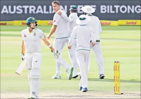  ?? REUTERS ?? ■ Australia skipper Steve Smith barely lasted halfanhour scoring 7 in a chase of 430 versus South Africa on Sunday. Australia lost 10 wickets for 50 runs.