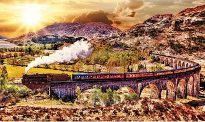  ??  ?? HIGH POINT IN THE HIGHLANDS: One solos holiday takes in the incredible 21-arch Glenfinnan Viaduct