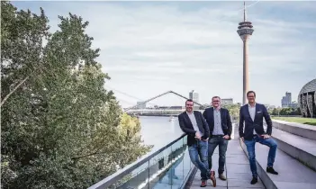  ?? FOTO: COMPEON ?? Nico Peters, Frank Wüller und Kai Böringschu­lte gründeten das heutige Düsseldorf­er Start-up Compeon.