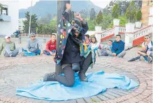  ??  ?? Orly presentó su baile en la iglesia Egipto, al oriente de Bogotá.