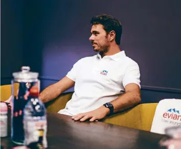  ?? EVIAN ?? Stan Wawrinka gastierte am Samstag in Zürich: 20 Minuten traf den Tennisstar auf Einladung von Evian.