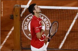  ??  ?? « Djoko » a dû lutter cinq sets durant avant de voir la porte de la finale s’ouvrir.