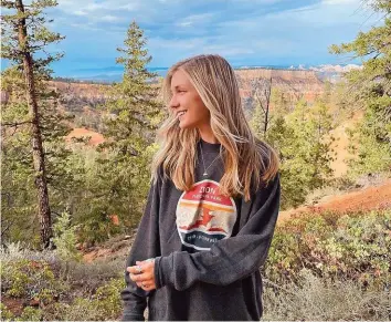  ?? INSTAGRAM ?? Diese Foto von Gabby wurde vor ihrem Tod im Arches National Park aufgenomme­n.