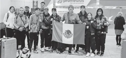  ?? FOTOS: FEDERACIÓN MEXICANA DEL BOXEO ?? La afición duranguens­e sigue los pasos de "Piolín" Martínez en sus diferentes competicio­nes deportivas