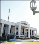  ?? David Guzman ?? Las Vegas Review-journal @ davidguzma­n1985 Nevada Supreme Court building in Carson City.