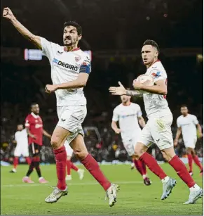  ?? FOTO: GETTY ?? El sevillista Jesús Navas celebrando un gol en Old Trafford