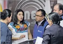  ?? ANGELO CHAMBA / EXPRESO ?? Decisiones. El CNE mantiene reuniones permanente­s para la consulta.