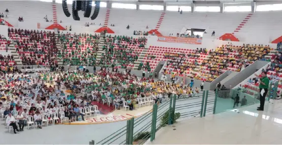  ?? YAZMÍN SÁNCHEZ ?? En el Centro de Convencion­es de Ciudad Madero se llevó a cabo un evento religioso masivo que congregó a feligreses de 9 municipios.