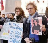  ?? Ansa ?? Il caso
Un sit-in dei ricercator­i in Piazza Montecitor­io a Roma durante la discussion­e sulla manovra 2015