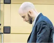  ?? RAFAEL OLMEDA/STAFF FILE PHOTO ?? Peter Avsenew, above, has shown no remorse over the two murders of which he was convicted. He learns his fate today.