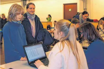  ?? FOTO: MAIKE WOYDT ?? Der neunjährig­e Martin Guldan hat sich in diesem Jahr bereits zum vierten Mal für das Biberacher Schützenth­eater angemeldet.