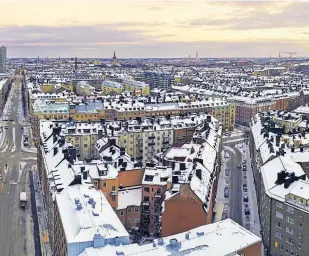  ?? [ Getty Images/Marcus Lindstrom] ?? schen Immobilien­markt jäh beendet.