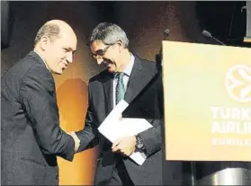  ?? FOTO: GETTY ?? Demirel (presidente de FIBA Europe) y Jordi Bertomeu, CEO de la Euroliga, en 2011