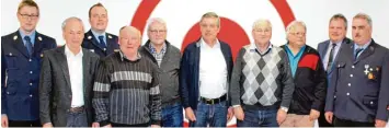  ?? Foto: Thorsten Sturm ?? Ehrungen in Sulzdorf: (von links) Martin Hosp, Gerhard Stadler, Kreisbrand­meister Martin Bock, Ludwig Ferber, Alois Fieger, Karl Uffinger, Josef Sturm, Rudolf Roßkopf, Martin Scharr und Martin Ferber.