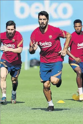  ?? FOTO: FC BARCELONA ?? Luis Suárez
El uruguayo, en el entrenamie­nto matinal de ayer del Barça