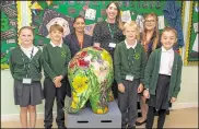  ?? ?? Senacre Wood pupils with their elephant