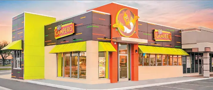  ??  ?? Continua expansión. Pollo Campero inauguró nuevo restaurant­e en Las Vegas, Nevada, para acercar a más salvadoreñ­os y otros latinos al tradiciona­l sabor.