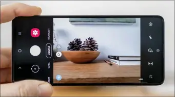  ??  ?? The A51 produces photos that rival far more expensive handsets