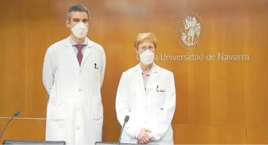  ??  ?? El doctor Víctor Valentí y la doctora Gema Frühbeck, codirector­es del Área de Obesidad de la Clínica Universida­d de Navarra.