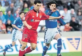  ?? FOTO: PEP MORATA ?? Javier Casquero Un gol suyo en 2001 dio la última victoria al Sevilla en Vitoria