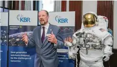  ?? KBR ?? KBR CEO Stuart Bradie speaks last year about the company’s pivot to government services.