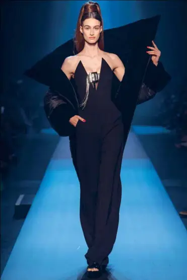  ??  ?? GAULTIER PARIS Autumn-Winter 2019/2020