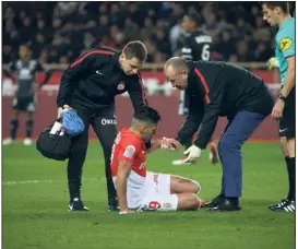  ?? (Photo Cyril Dodergny) ?? Touché en seconde mi-temps contre Lyon, Falcao pourrait manquer  à  matches.