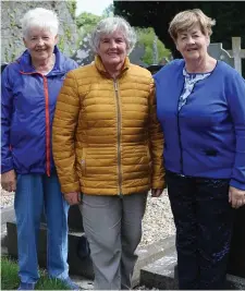  ??  ?? Elizabeth Black, Mary Courtney and Ann Sullivan at the Treasures of the Boyne Valley Culture Tour as part of Fleadh Cheoil na hEireann 2018, visiting St. Patrick’s Cemetery, Stamullen | The Séamus Ennis Centre | Fourknocks Megalithic Passage Tomb, led by Historian Brendan Matthews.