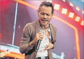  ??  ?? Marc Anthony anunció ayer su primer y único concierto en línea, que ofrecerá desde Miami el 17 de abril