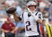  ?? MARK ZALESKI - ASSOCIATED PRESS FILE PHOTO ?? Quarterbac­k Brian Hoyer signed a one-year, $1.05million contract with the New England Patriots.