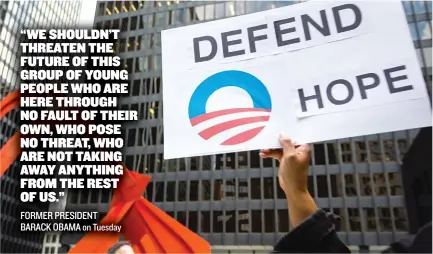  ?? | JAMES FOSTER/ FOR THE SUN- TIMES ?? A protester in Federal Plaza responds to the White House’s decision to terminate theDACA programon Tuesday.