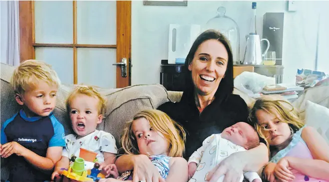  ??  ?? Jacinda Ardern posted this picture of herself with her nieces and nephews to Twitter wishing everyone a Merry Christmas.